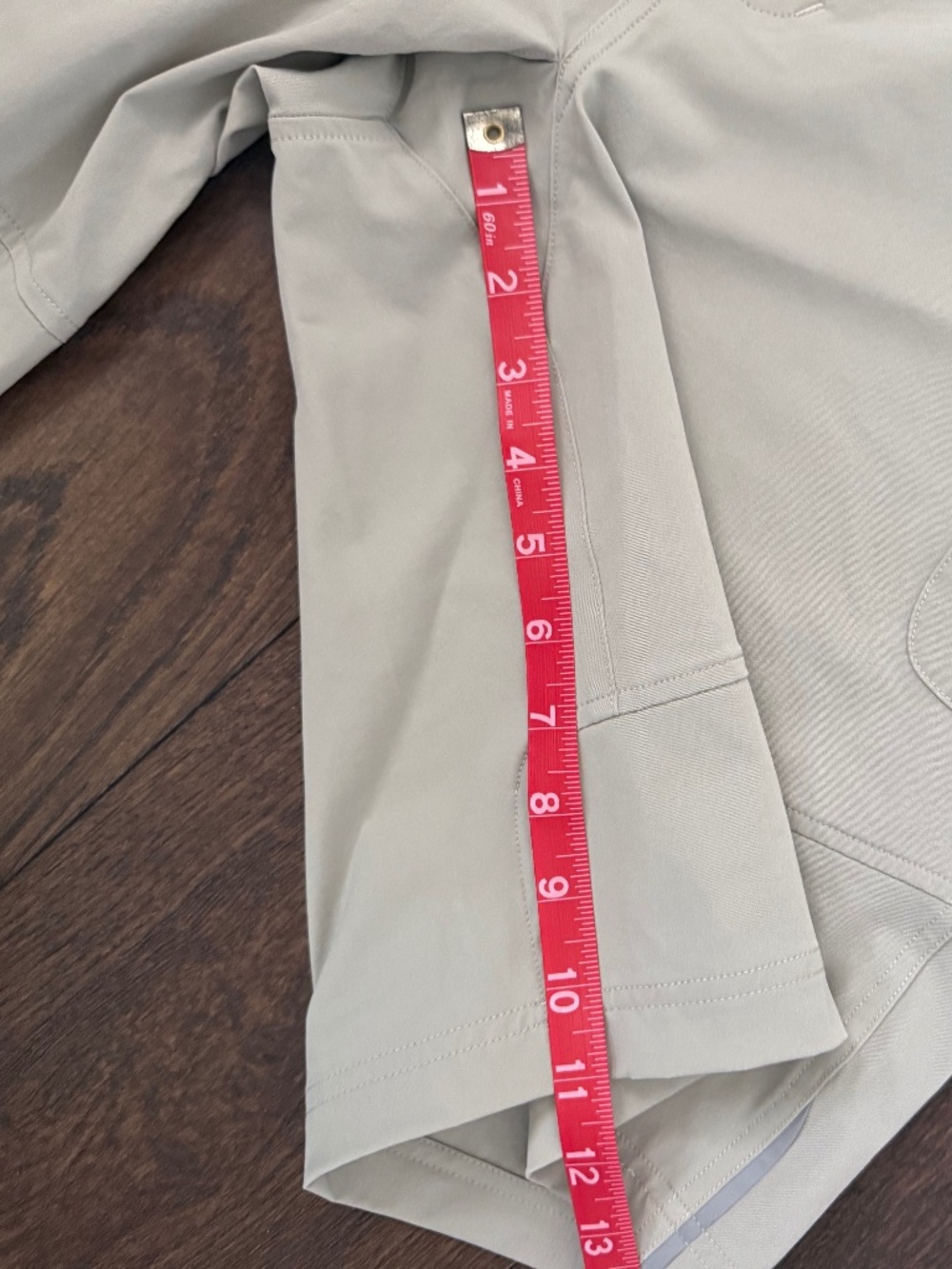 Terry Women's Cycling & Hiking Cargo Shorts – Khaki – Size Medium - Picture 5 of 7